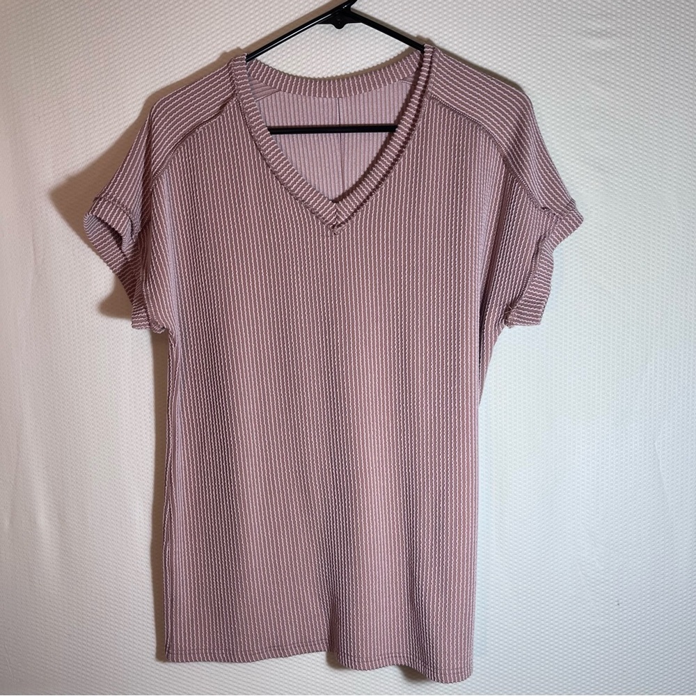 Mauve Textured Ribbed V-Neck Top Short Sleeve Dolman Casual Blouse Size Medium M